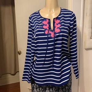 Vineyard Women top